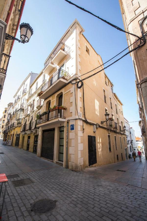 Apartamentos Cáceres Turístico Exterior foto